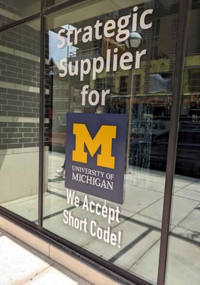 Exterior Signs Photo